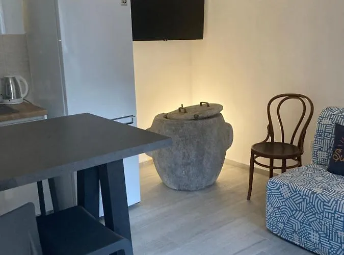 Apartman 4* Posta / Butiga Couples Only *